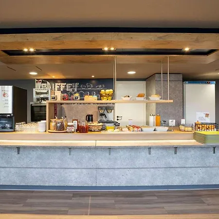 Ibis Budget Rennes Шантепи